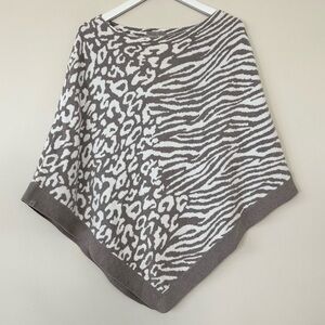 Barefoot Dreams CozyChic Ultra Lite Ocean Breeze Poncho